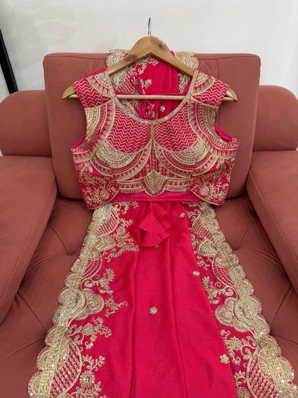Ynf Vichitra Silk RIN133 600 Sarees Wholesale Party Wear Sarees Fancy Sarees Embroidered Sarees Manufacturer