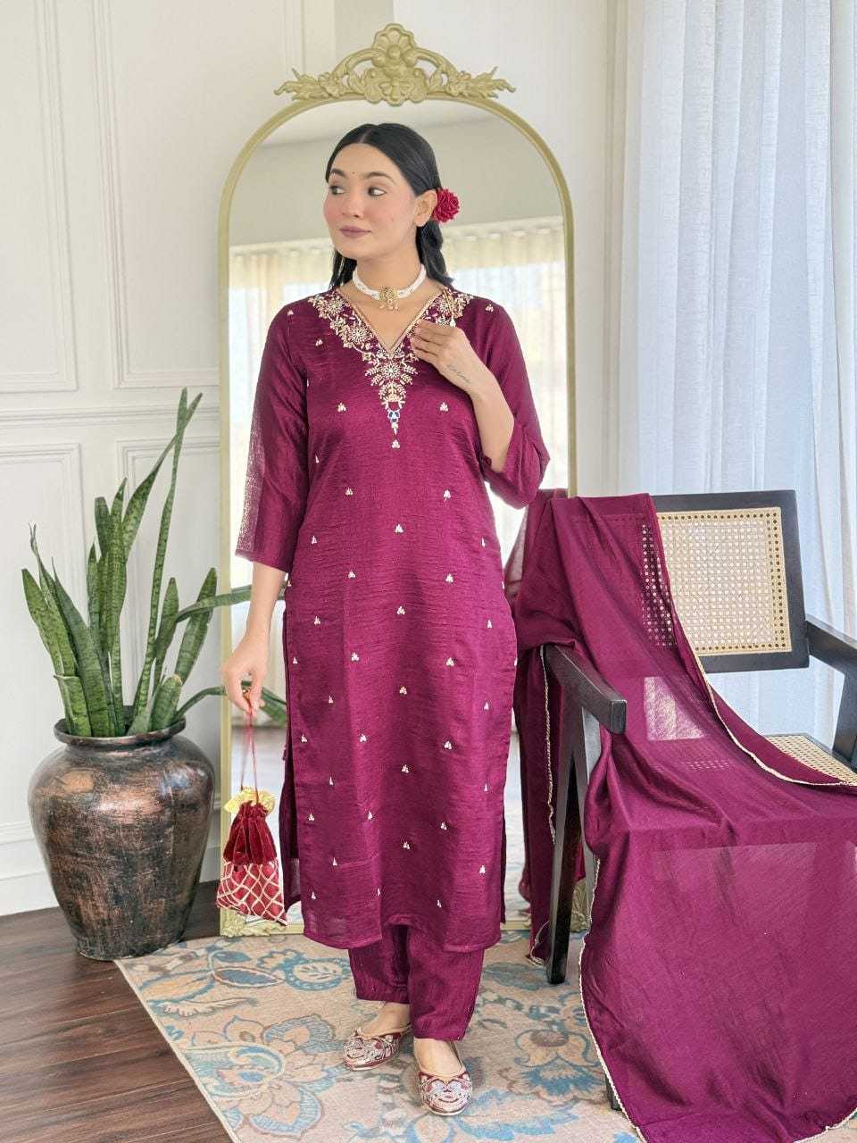 Ynf Vichitra Silk RIN222 200 Kurti Wholesale Designer Kurtis Embroidered Kurtis Silk Kurtis Manufacturer
