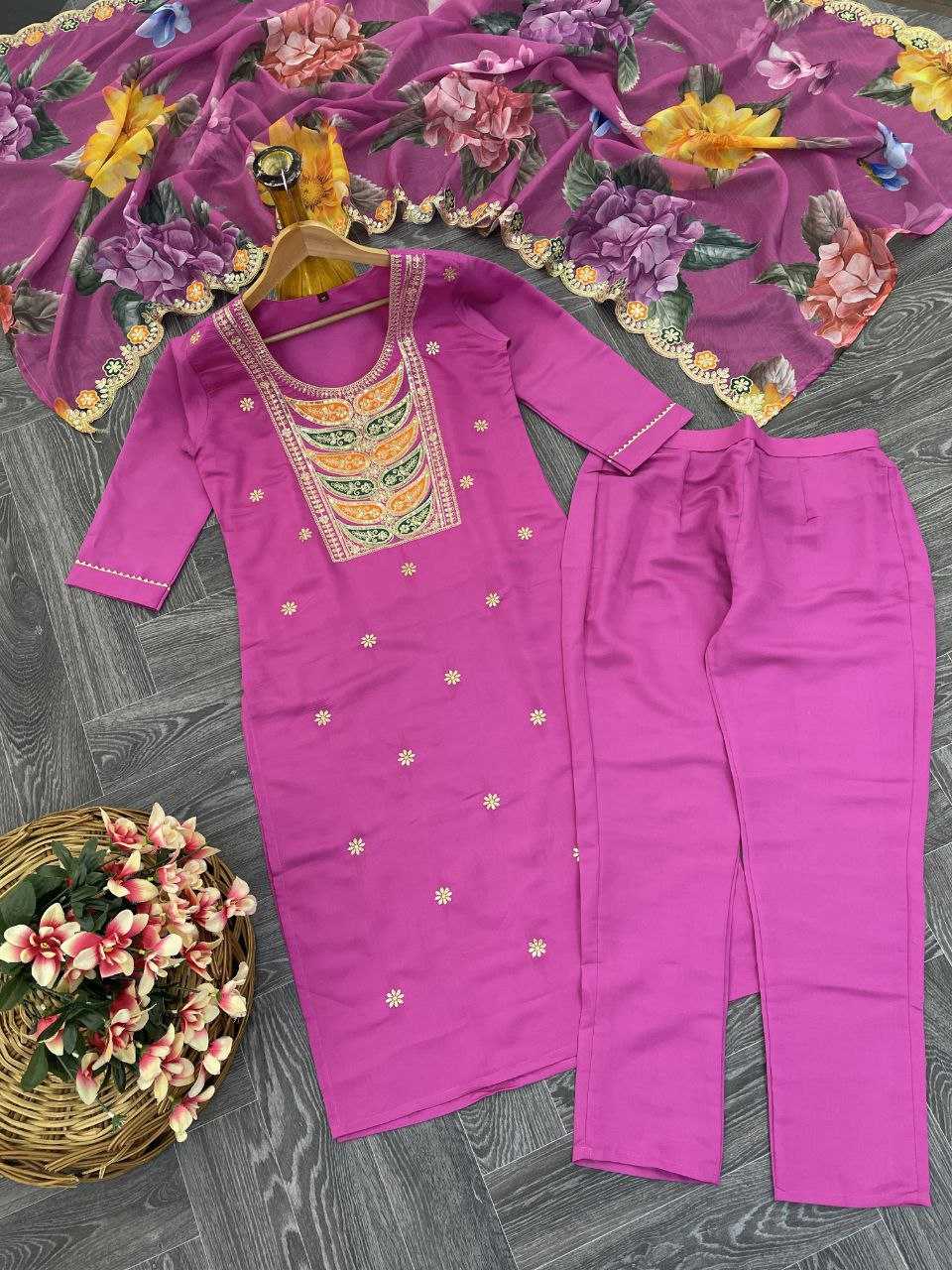 Ynf Viscose Chanderi KESH529 AVNI Suits & Dresses Wedding Collections Festive Collections Wholesale Embroidery Suits Chanderi Suit Wedding Outfits Manufacturer