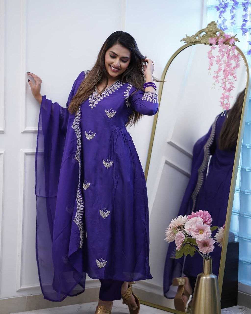 Ynf Viscose Chanderi KESH529 KAVITA Suits & Dresses Wedding Collections Festive Collections Wholesale Embroidery Suits Chanderi Suit Wedding Outfits Manufacturer