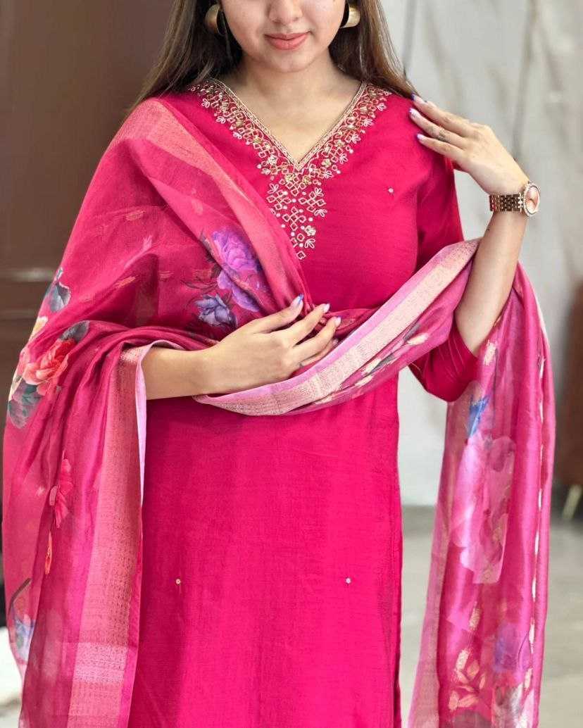 Ynf Viscose Chanderi KESH529 MEERA Suits & Dresses Wedding Collections Festive Collections Wholesale Chanderi Suit Embroidered Suits Wedding Outfits Manufacturer