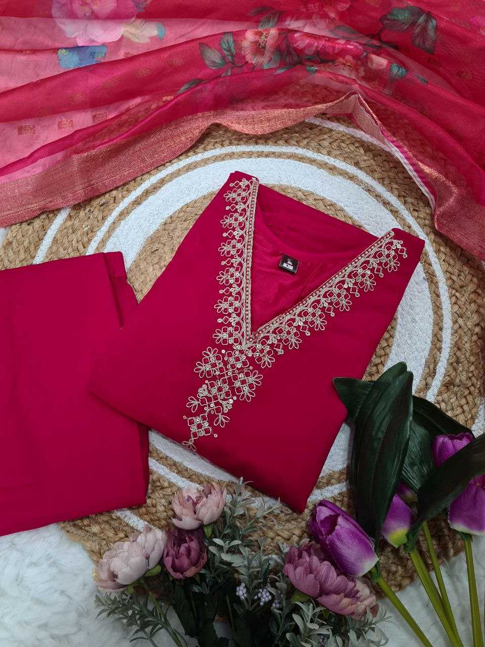 Ynf Viscose Chanderi KESH529 MEERA Suits & Dresses Wedding Collections Festive Collections Wholesale Chanderi Suit Embroidered Suits Wedding Outfits Manufacturer