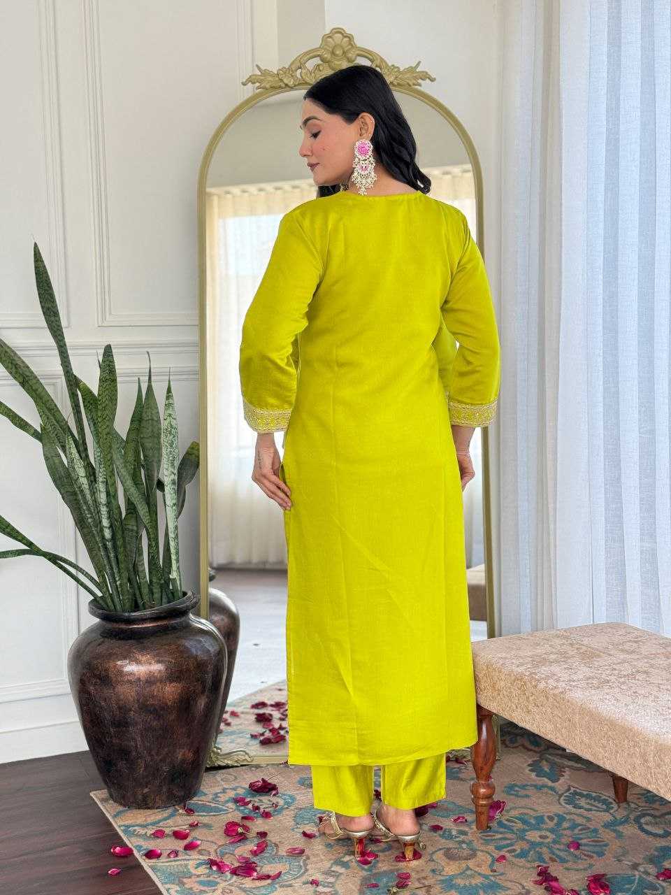 Ynf Viscose Chanderi KESH529 PALLAVI Suits & Dresses Wedding Collections Festive Collections Wholesale Embroidery Suits Chanderi Suit Wedding Outfits Manufacturer