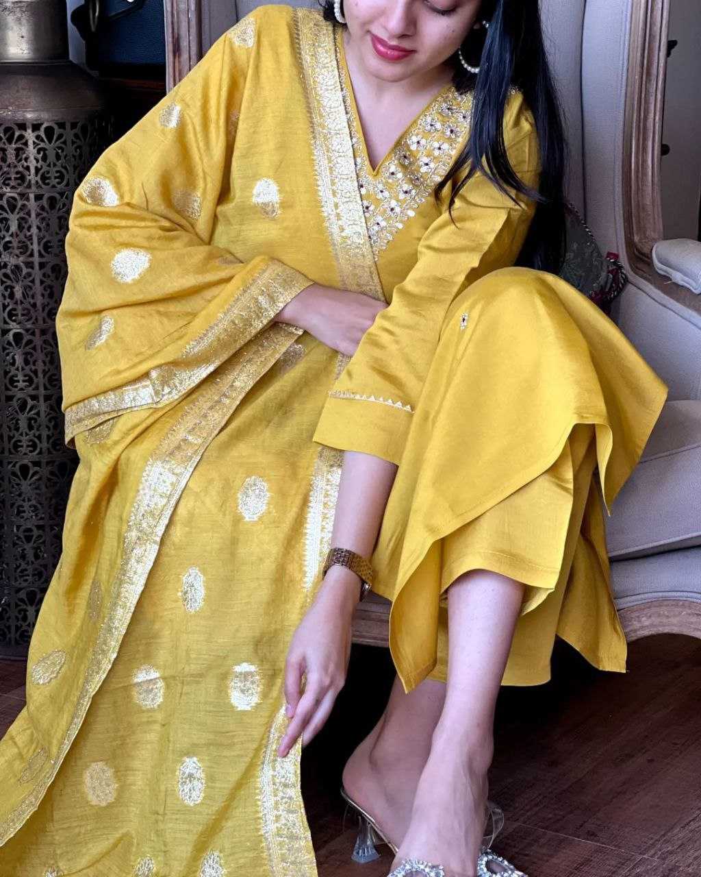 Ynf Viscose KESH529 AARTI Suits & Dresses Festive Collections Wholesale Ladies Suits Embroidery Suits Party wear suits Rakhi Collections Manufacturer