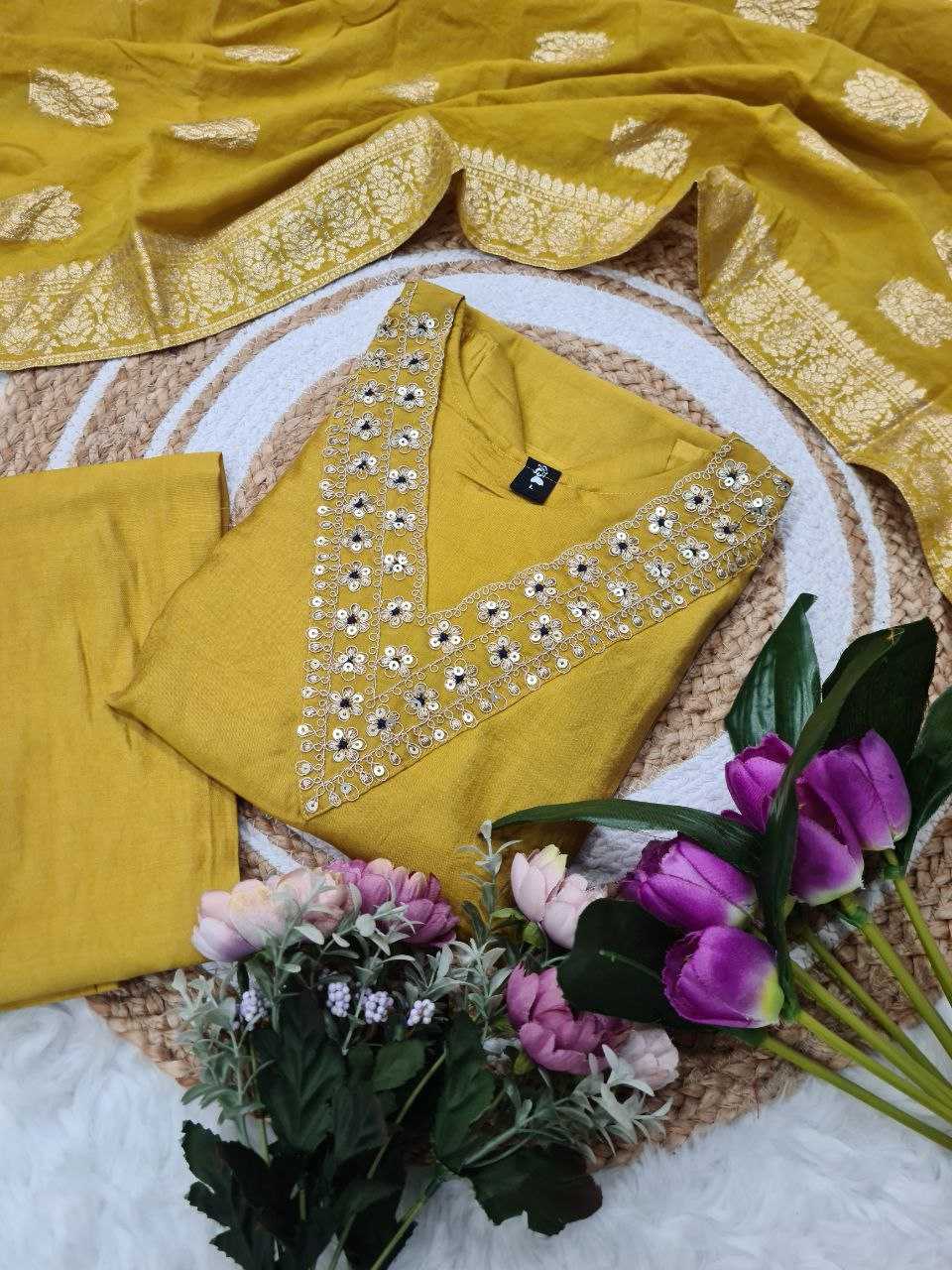 Ynf Viscose KESH529 AARTI Suits & Dresses Festive Collections Wholesale Ladies Suits Embroidery Suits Party wear suits Rakhi Collections Manufacturer