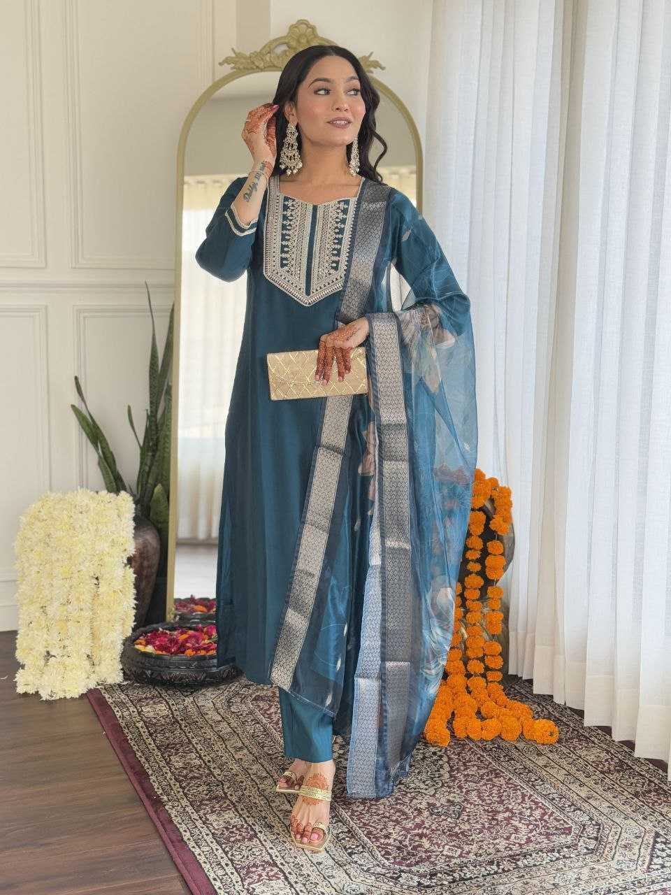 Ynf Viscose KESH529 BINDIYA Suits & Dresses Wholesale Ladies Suits Embroidery Suits Party wear suits Manufacturer