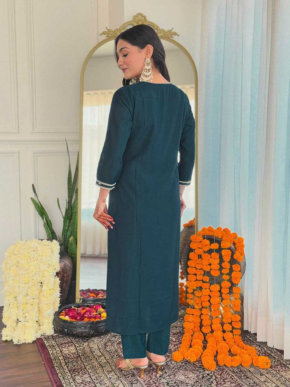 Ynf Viscose KESH529 BINDIYA Suits & Dresses Wholesale Ladies Suits Embroidery Suits Party wear suits Manufacturer