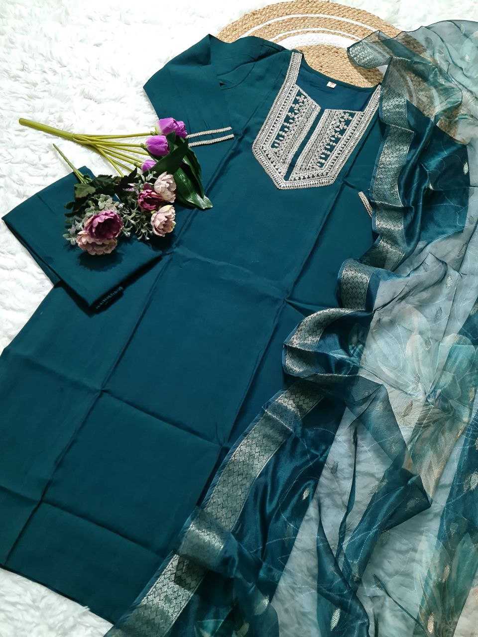 Ynf Viscose KESH529 BINDIYA Suits & Dresses Wholesale Ladies Suits Embroidery Suits Party wear suits Manufacturer