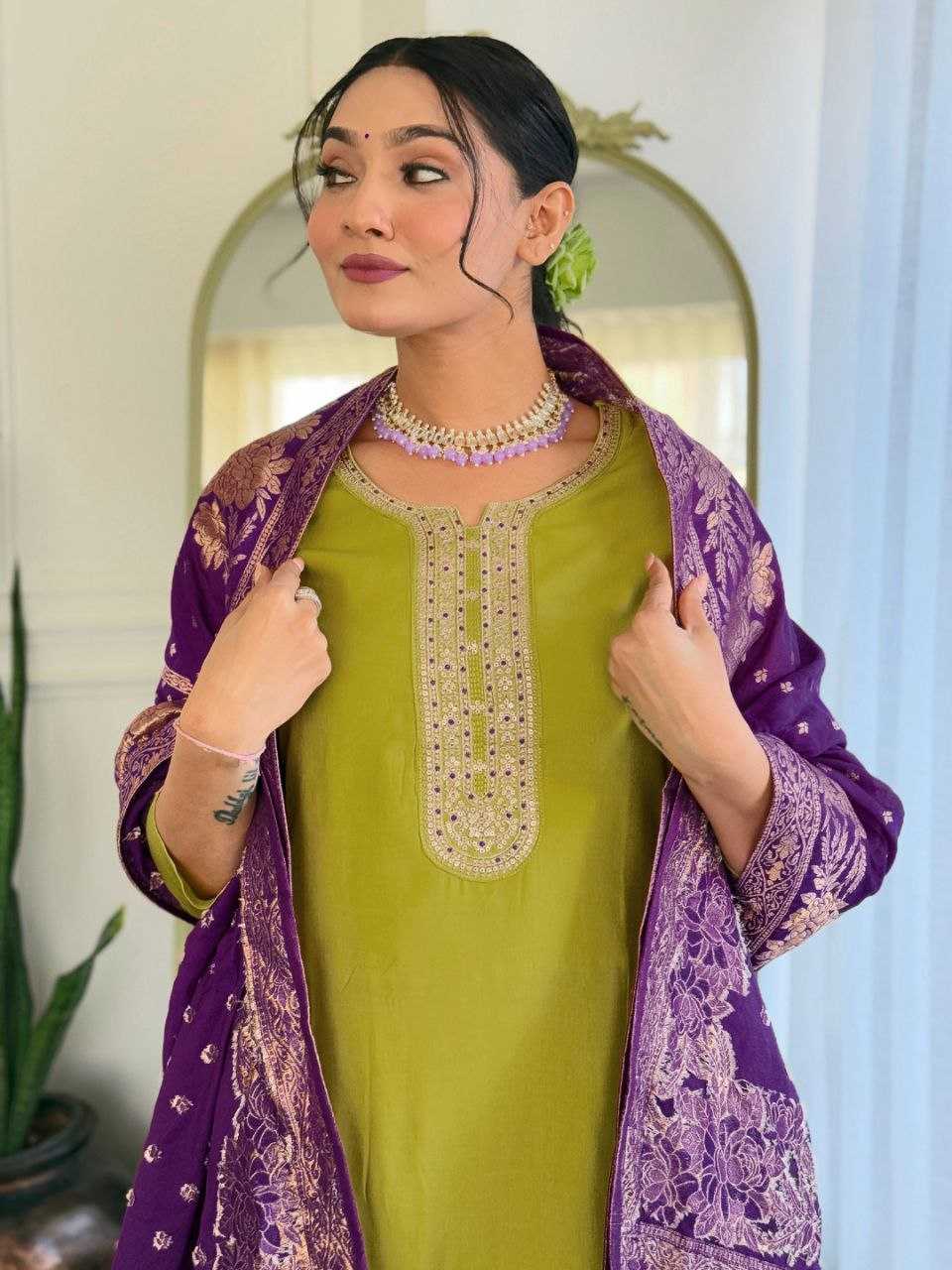Ynf Viscose KESH529 MISHVA Suits & Dresses Wholesale Ladies Suits Embroidery Suits Chanderi Suit Manufacturer