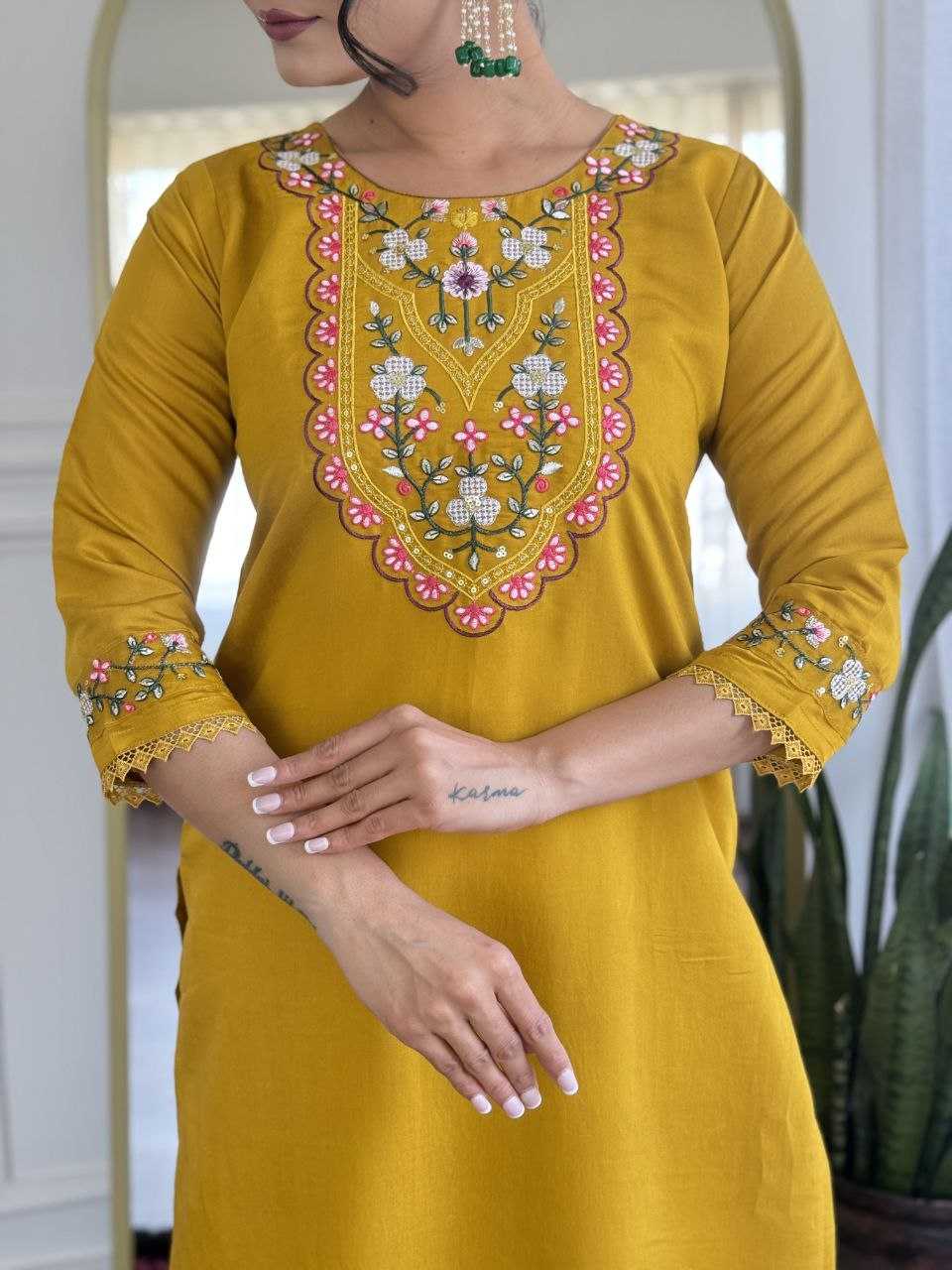 Ynf Viscose KESH529 PIHU Suits & Dresses Wholesale Ladies Suits Embroidery Suits Party wear suits Chanderi Suit Manufacturer