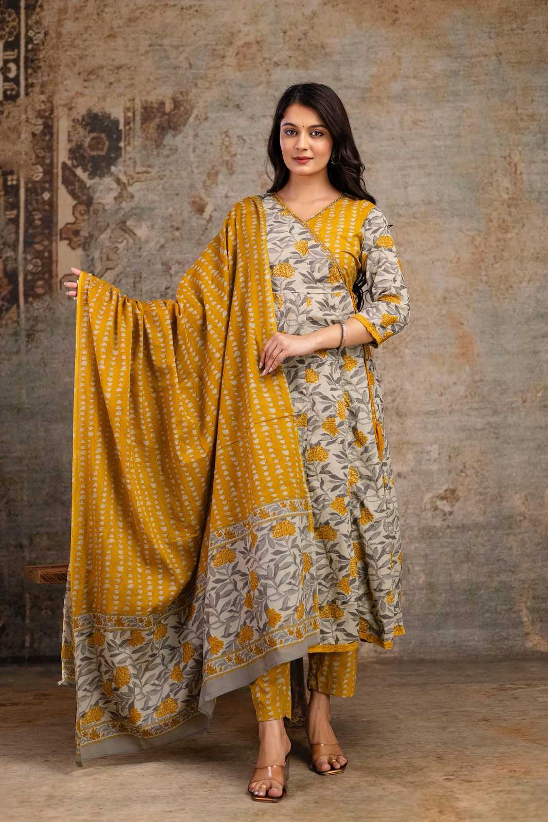 Ynf Pure Cotton KESH618 Anarkali Kurti Wholesale Designer Kurtis Cotton Kurtis Anarkali Kurtis Manufacturer