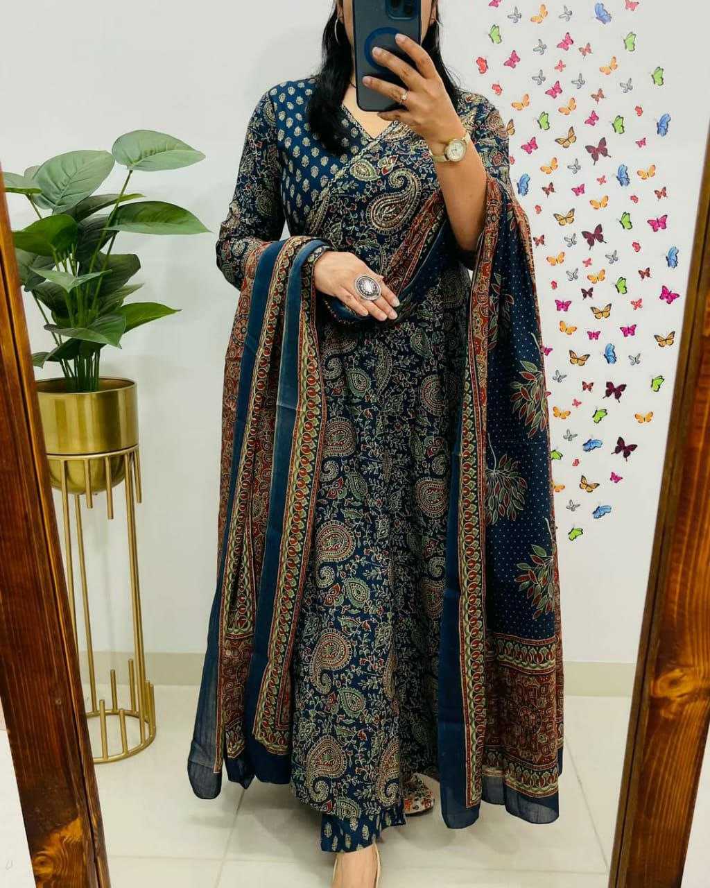 Ynf Cotton KESH613 215 Suits & Dresses Festive Collections Wholesale Printed Suits Cotton Suits Anarkali Suits Manufacturer