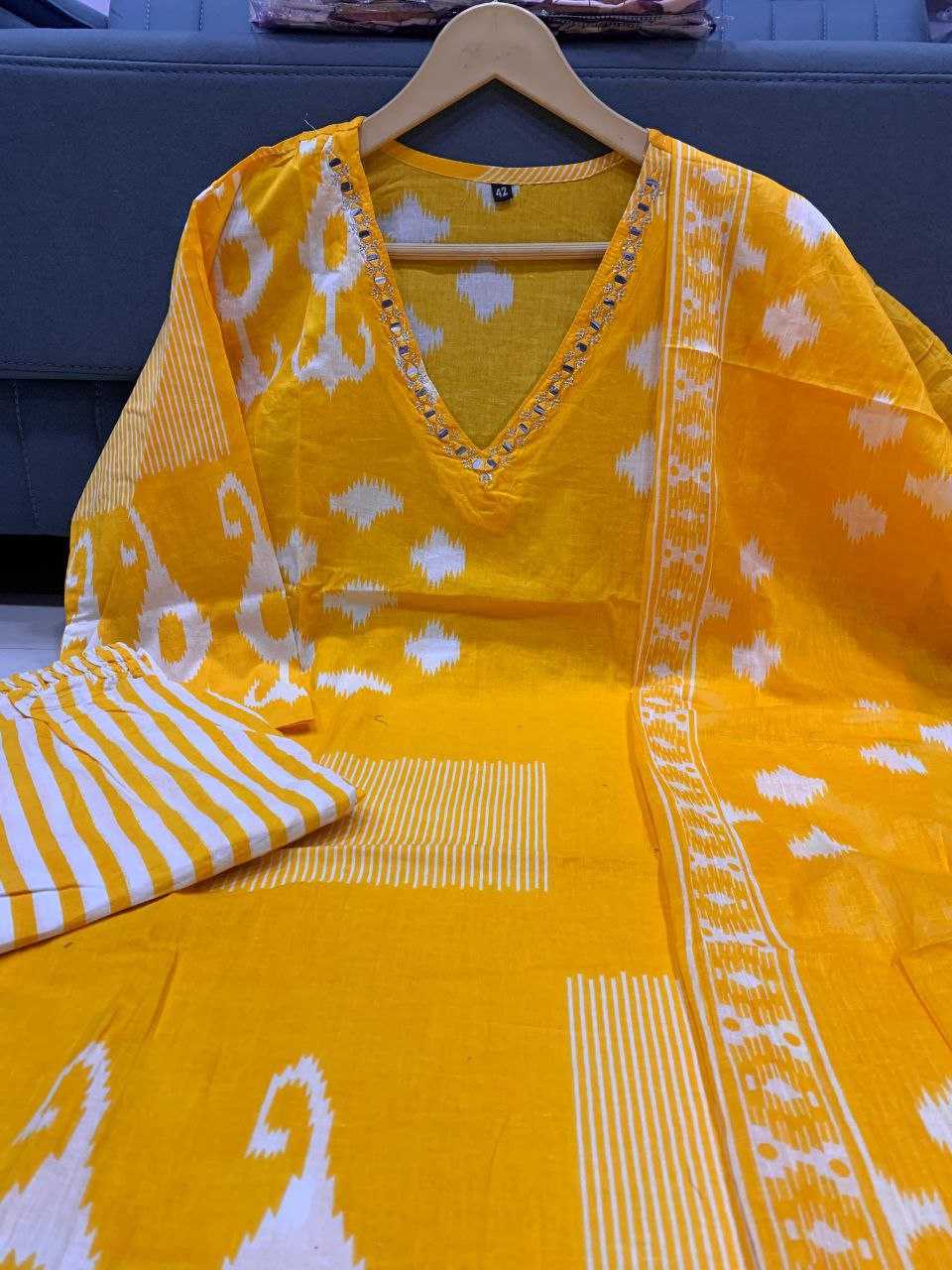 Ynf Cotton KESH613 253 Suits & Dresses Festive Collections Wholesale Printed Suits Cotton Suits Ladies Salwar Suits Manufacturer