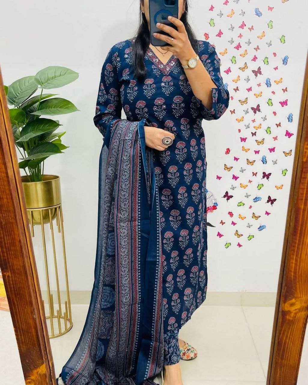 Ynf Cotton KESH613 254 Suits & Dresses Festive Collections Wholesale Printed Suits Cotton Suits Party wear suits Manufacturer