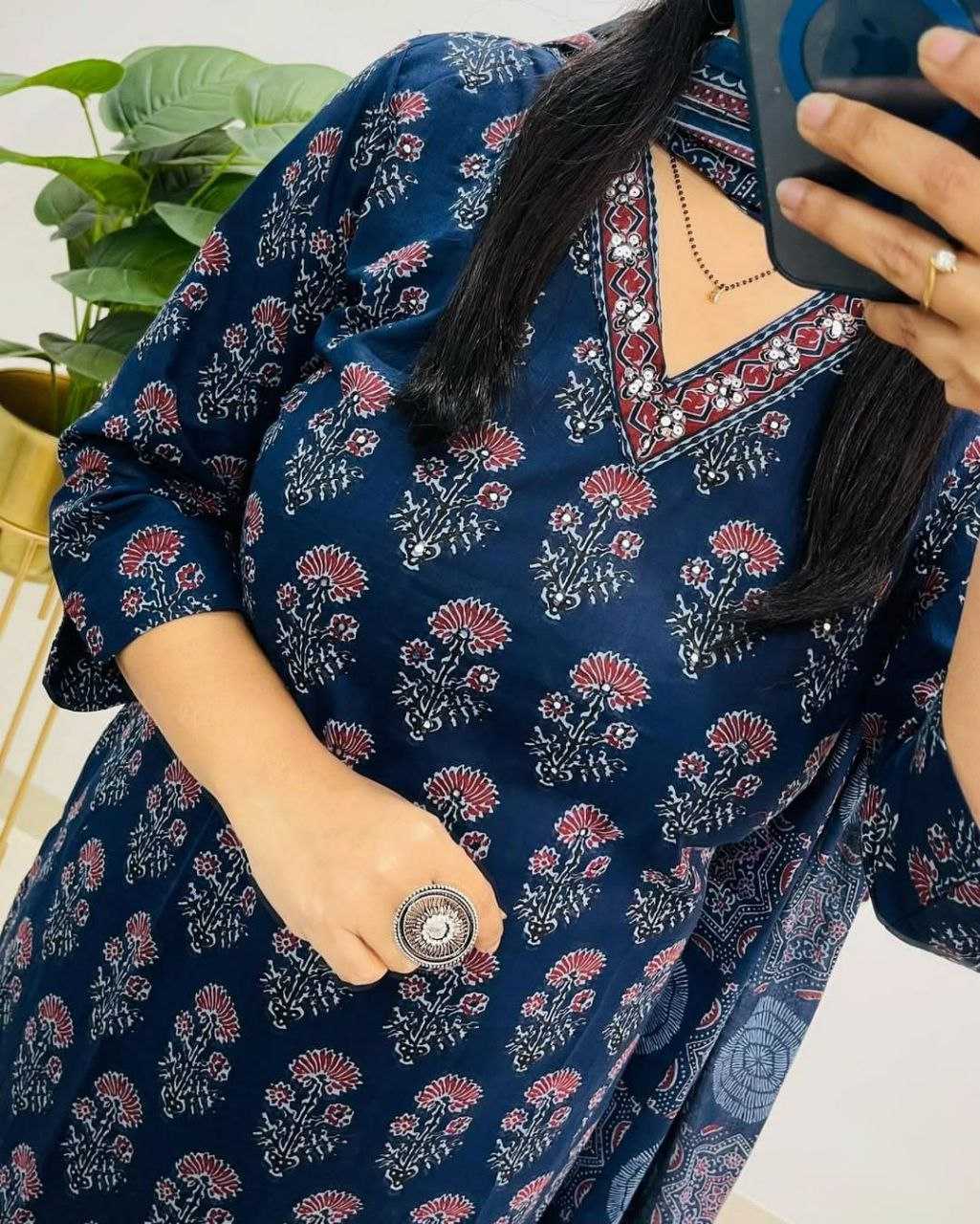Ynf Cotton KESH613 254 Suits & Dresses Festive Collections Wholesale Printed Suits Cotton Suits Party wear suits Manufacturer