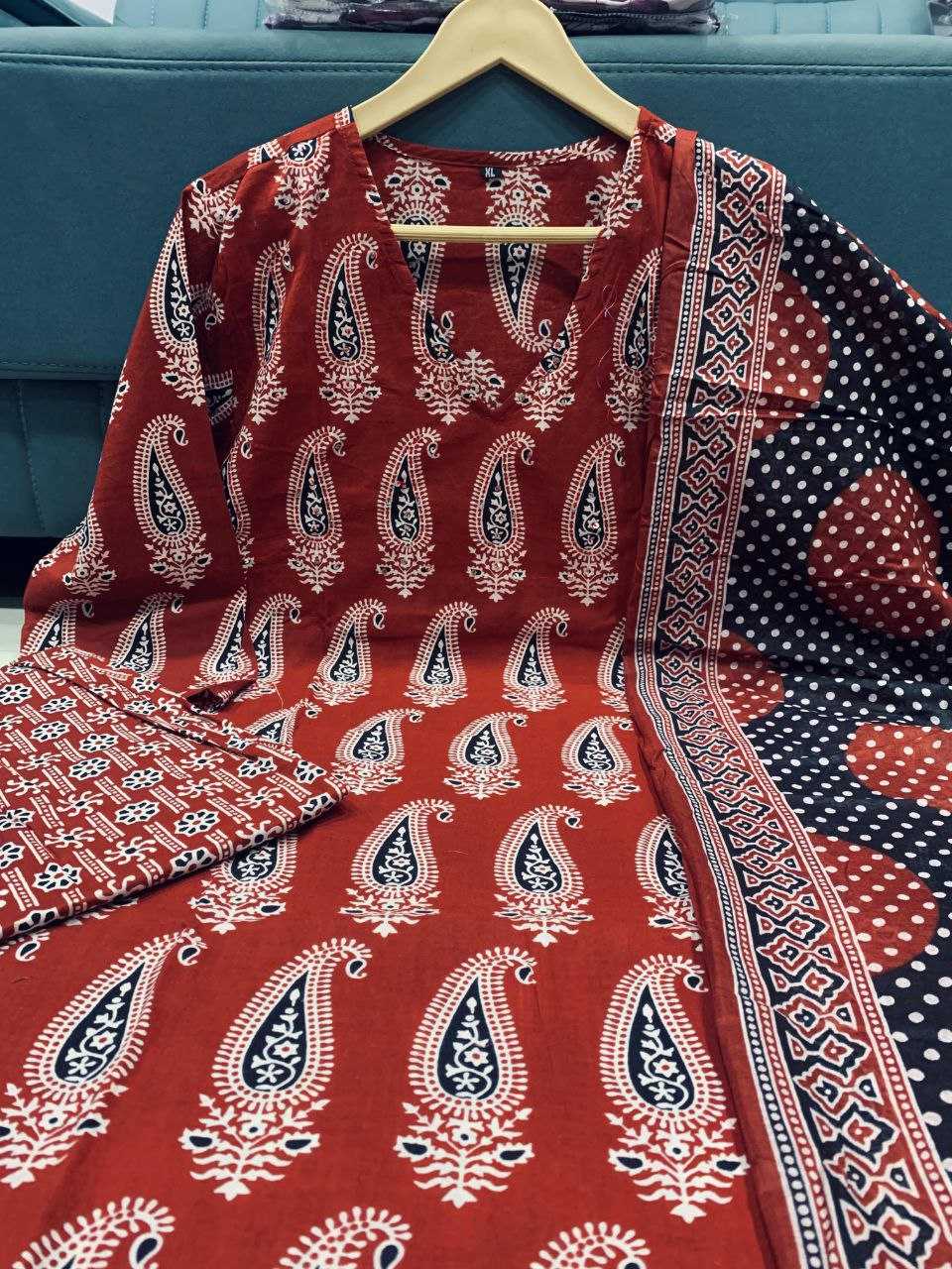 Ynf Cotton KESH613 256 Suits & Dresses Festive Collections Wholesale Printed Suits Cotton Suits Ladies Salwar Suits Manufacturer