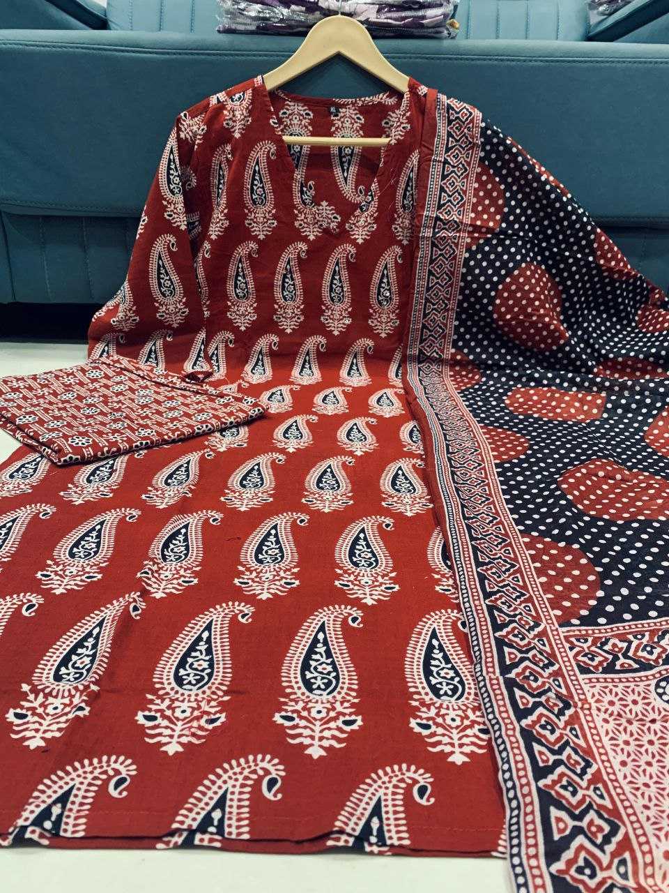 Ynf Cotton KESH613 256 Suits & Dresses Festive Collections Wholesale Printed Suits Cotton Suits Ladies Salwar Suits Manufacturer