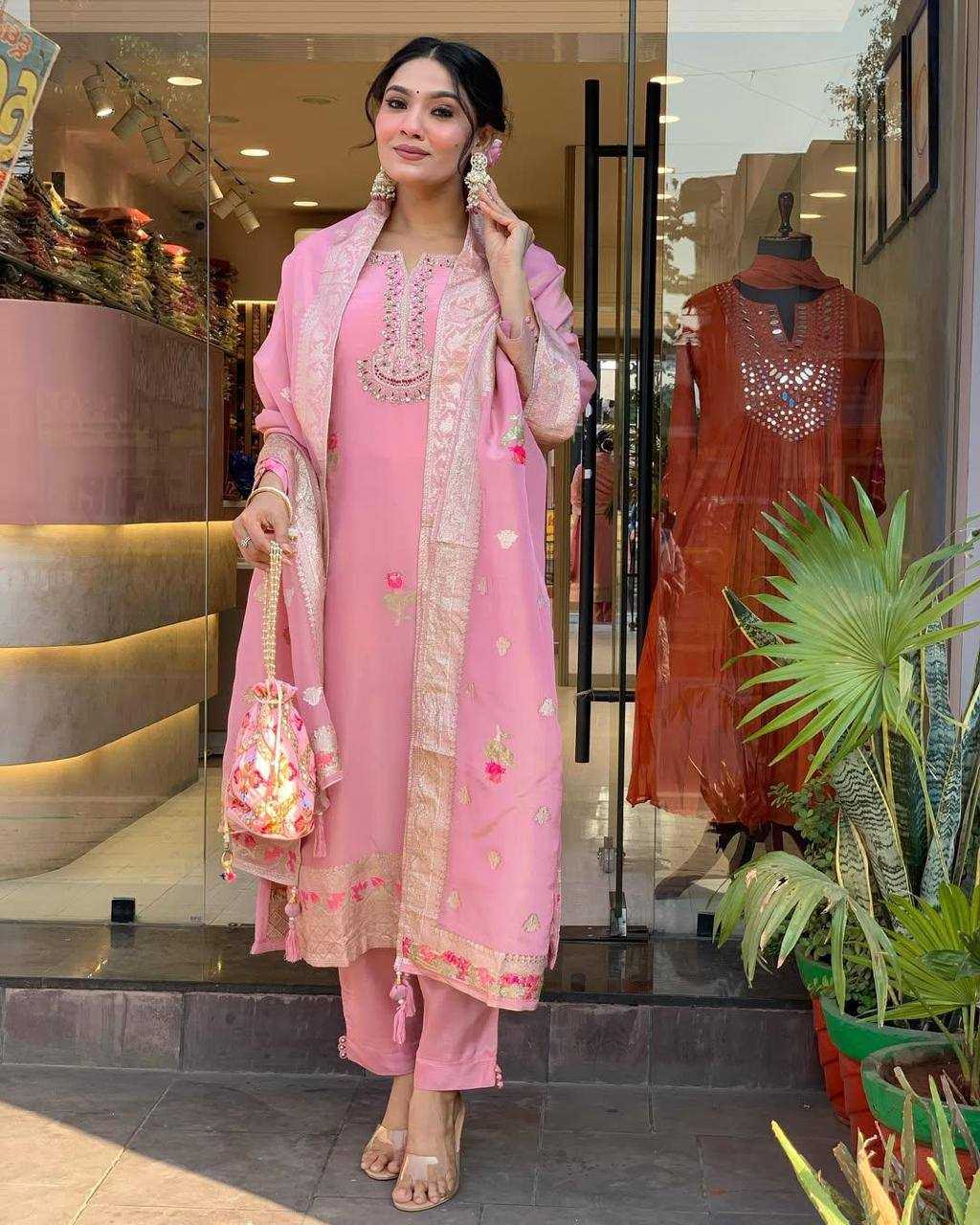 Ynf Jacquard KESH501 KEERTI Kurti Wholesale Casual Kurtis Designer Kurtis Embroidered Kurtis Manufacturer