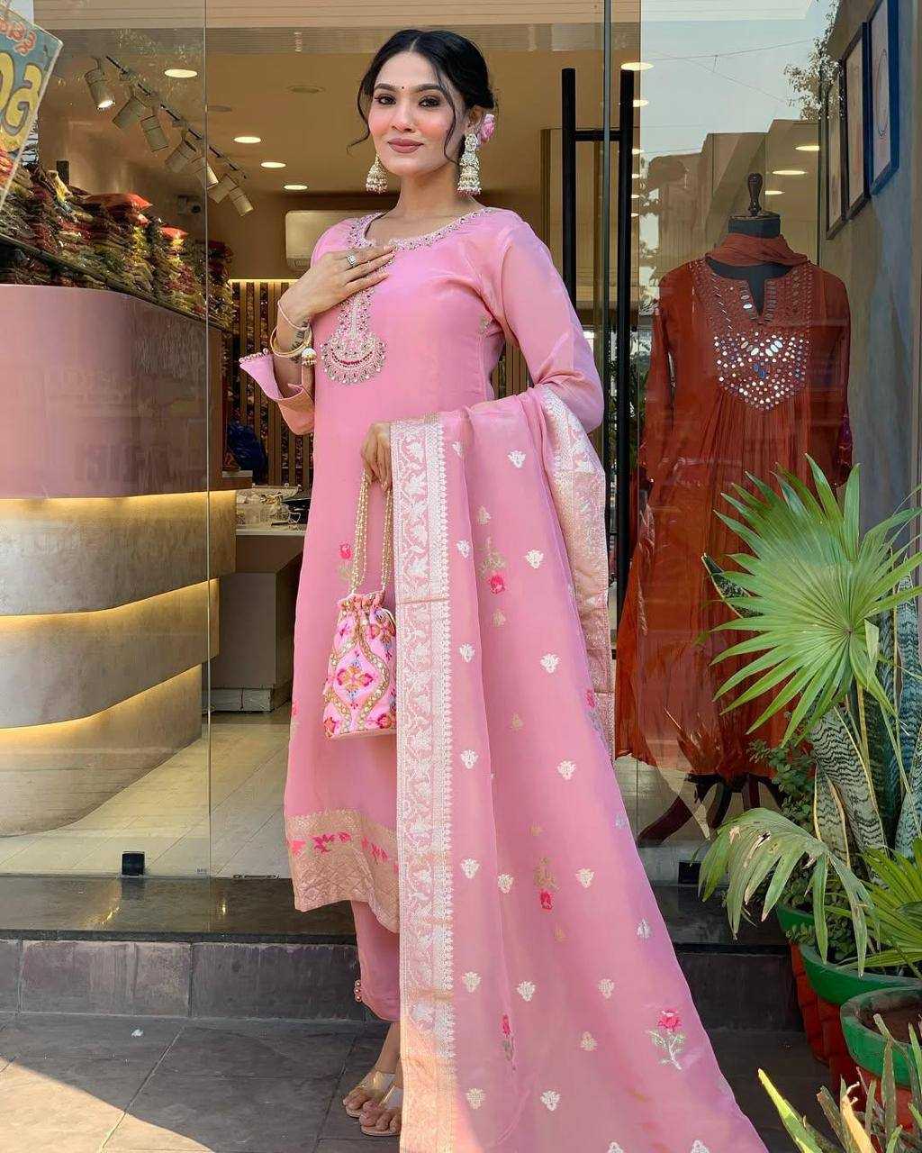 Ynf Jacquard KESH501 KEERTI Kurti Wholesale Casual Kurtis Designer Kurtis Embroidered Kurtis Manufacturer