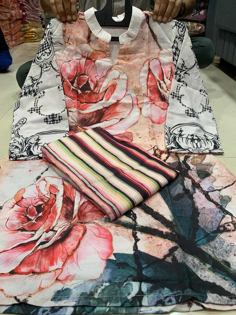 Ynf Linen KESH613 NIYATI Suits & Dresses Festive Collections Wholesale Casual Dresses Party Wear Dresses Printed Dresses Manufacturer
