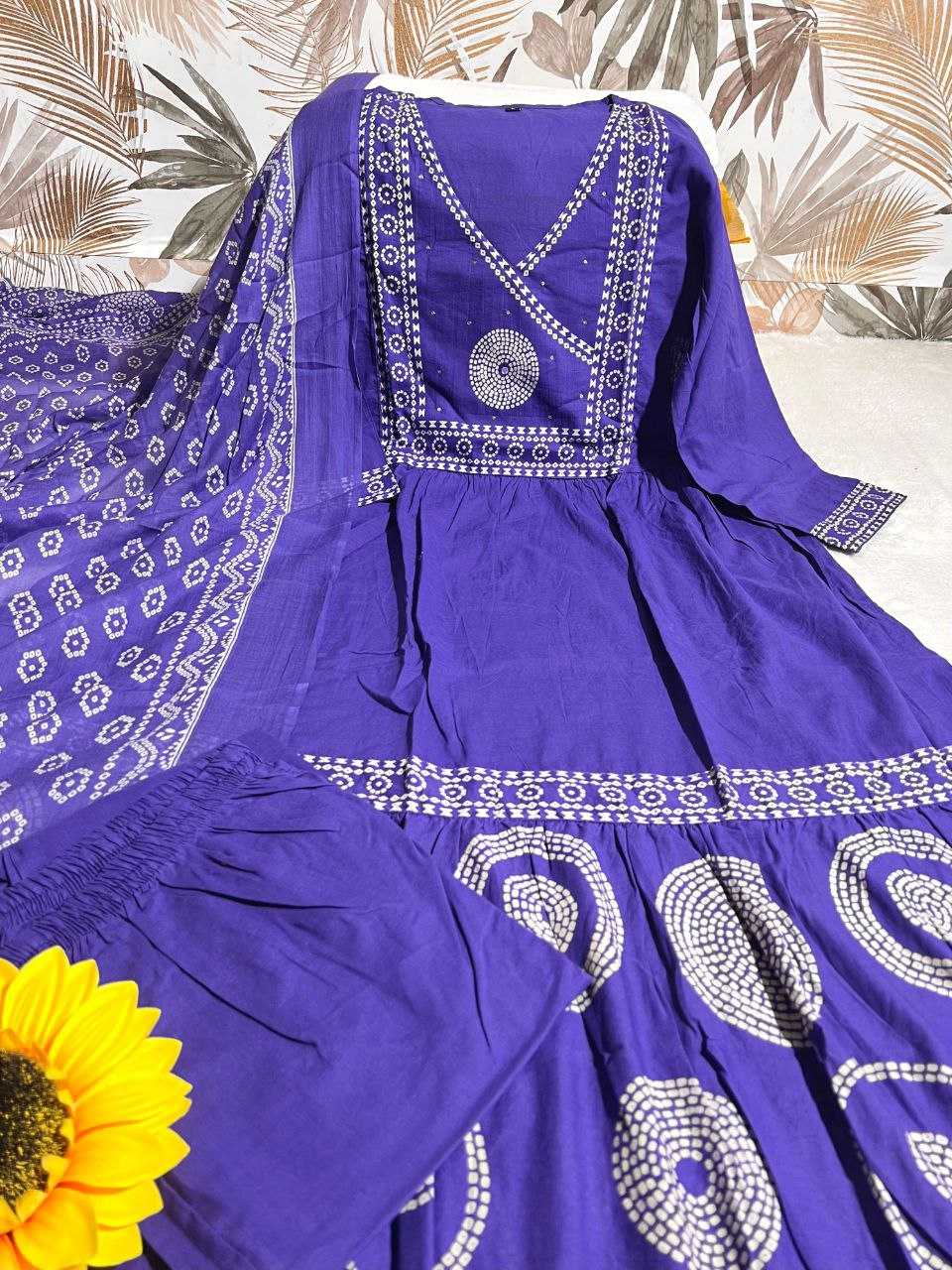 Ynf Rayon KESH613 101 Kurti Wholesale Designer Kurtis Embroidered Kurtis Kurti With Pants Manufacturer