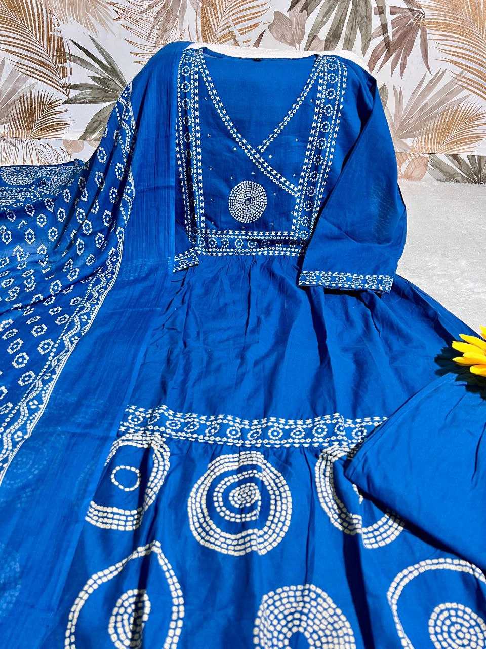 Ynf Rayon KESH613 101 Kurti Wholesale Designer Kurtis Embroidered Kurtis Kurti With Pants Manufacturer