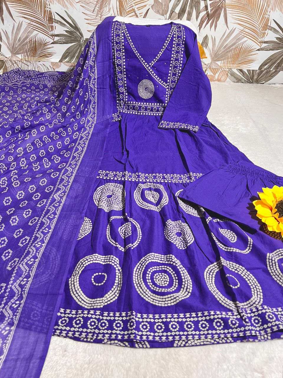 Ynf Rayon KESH613 101 Kurti Wholesale Designer Kurtis Embroidered Kurtis Kurti With Pants Manufacturer