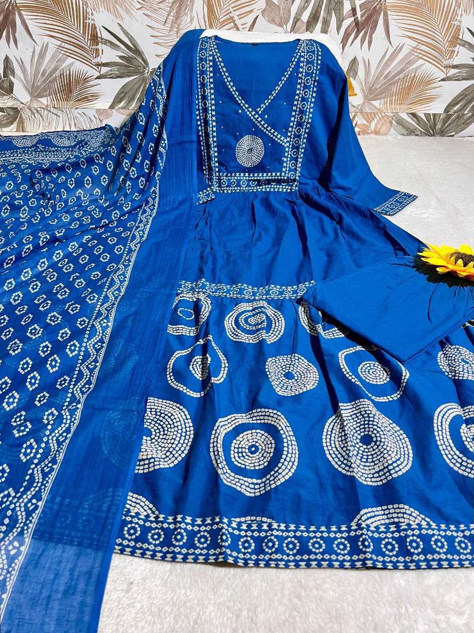 Ynf Rayon KESH613 101 Kurti Wholesale Designer Kurtis Embroidered Kurtis Kurti With Pants Manufacturer