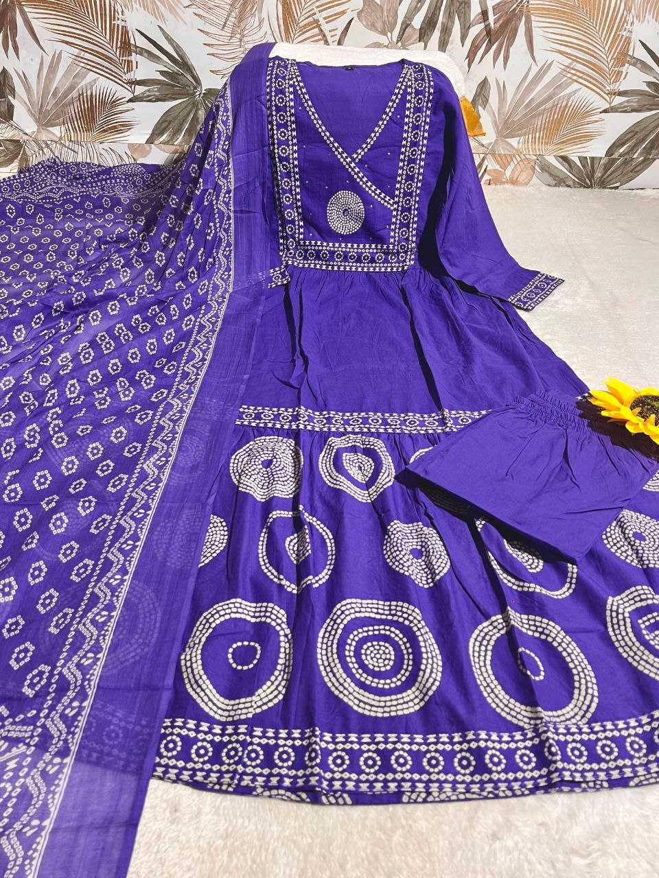 Ynf Rayon KESH613 101 Kurti Wholesale Designer Kurtis Embroidered Kurtis Kurti With Pants Manufacturer