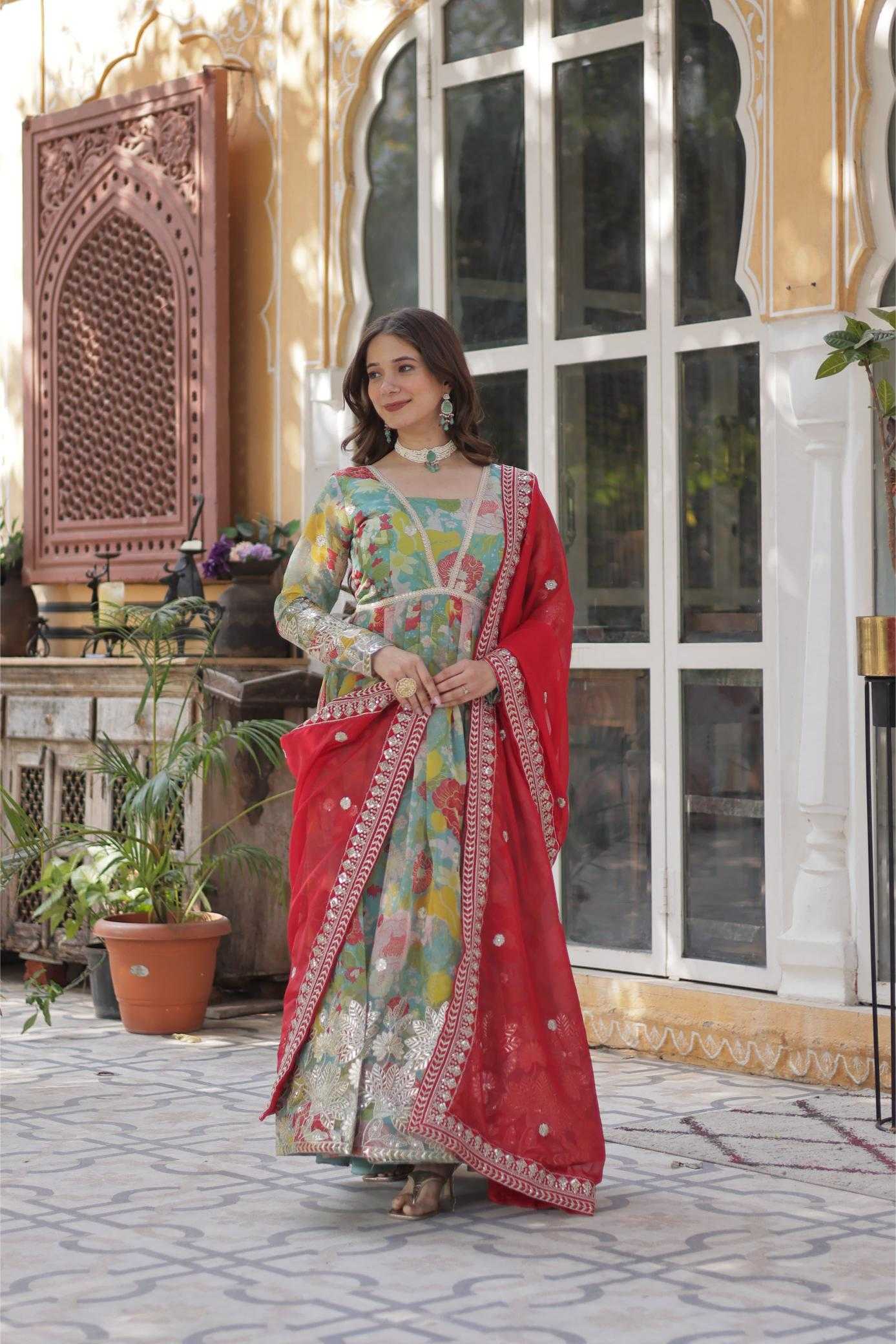 Ynf Russian Silk KESH530 ALIA Gowns Wholesale Fancy Gowns Party Gowns Designer Gowns Manufacturer
