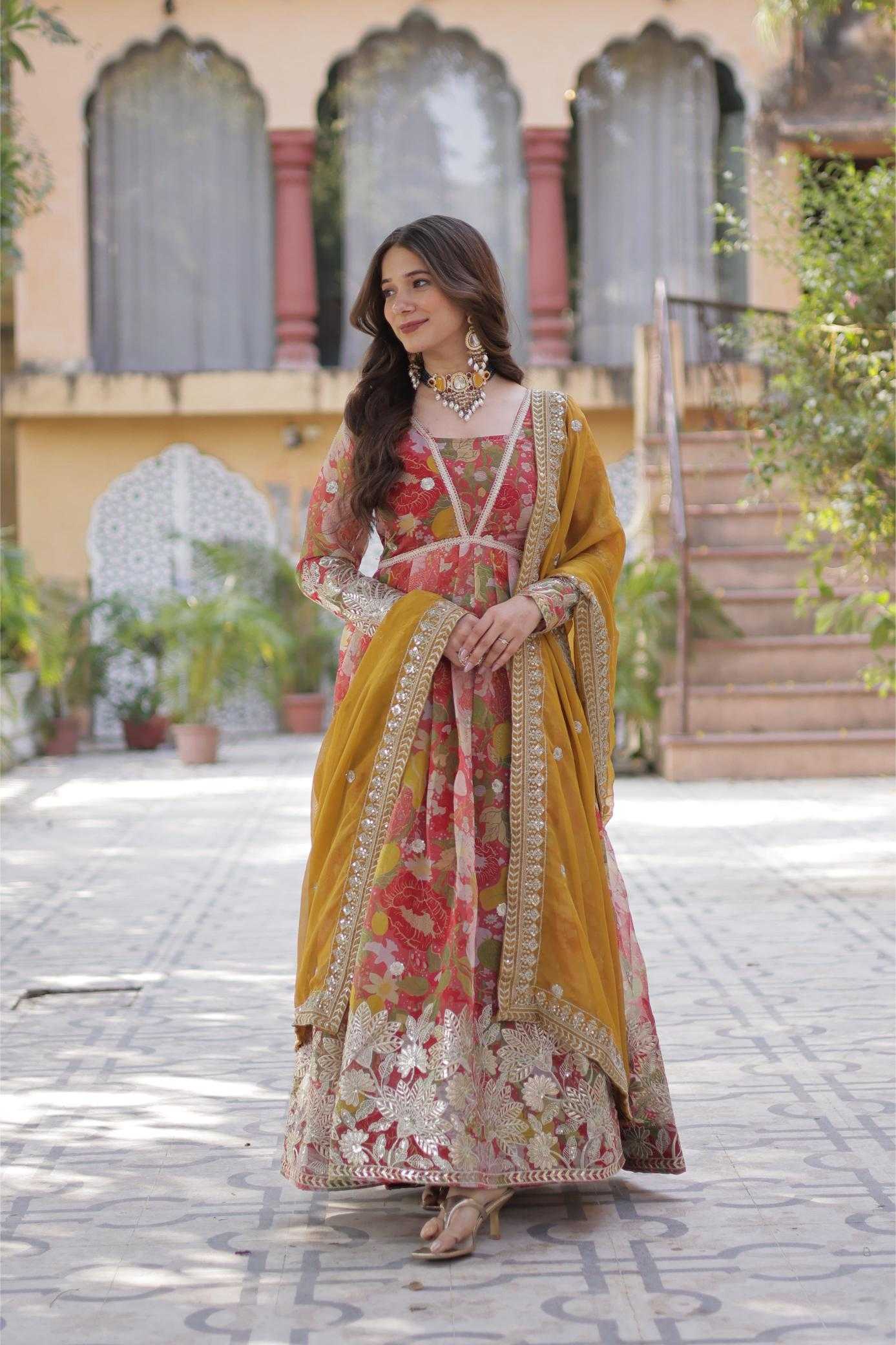 Ynf Russian Silk KESH530 ALIA Gowns Wholesale Fancy Gowns Party Gowns Designer Gowns Manufacturer