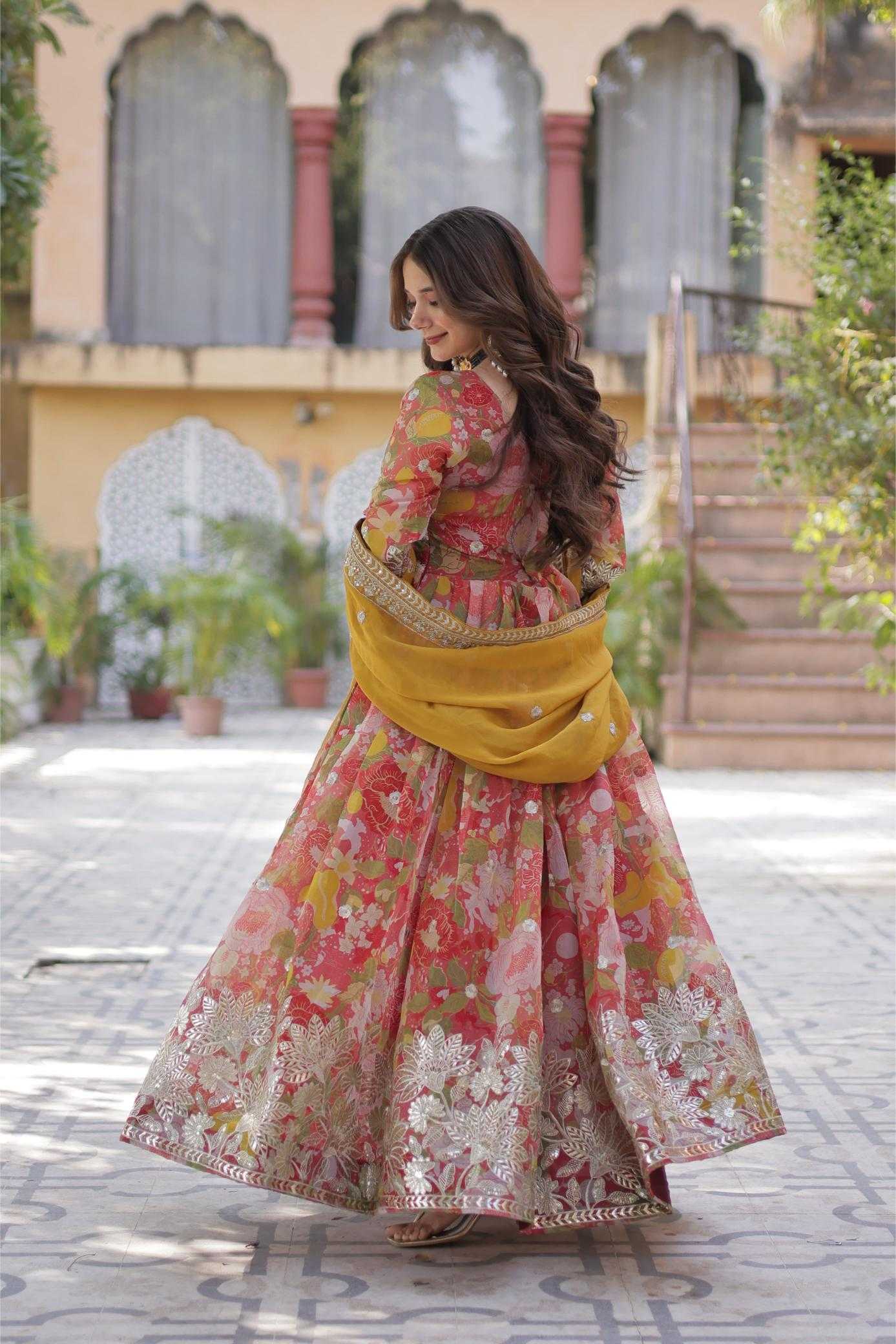 Ynf Russian Silk KESH530 ALIA Gowns Wholesale Fancy Gowns Party Gowns Designer Gowns Manufacturer