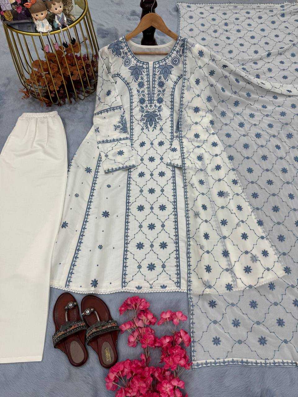 Ynf Silk KESH614 014 Kurti Wholesale Embroidered Kurtis Silk Kurtis Kurti With Pants Manufacturer