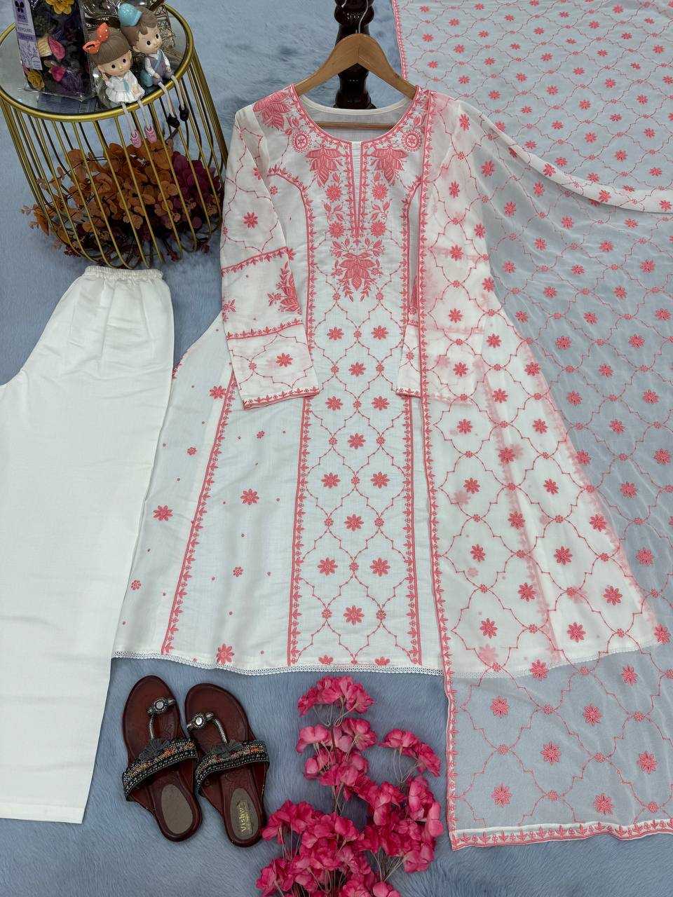 Ynf Silk KESH614 014 Kurti Wholesale Embroidered Kurtis Silk Kurtis Kurti With Pants Manufacturer