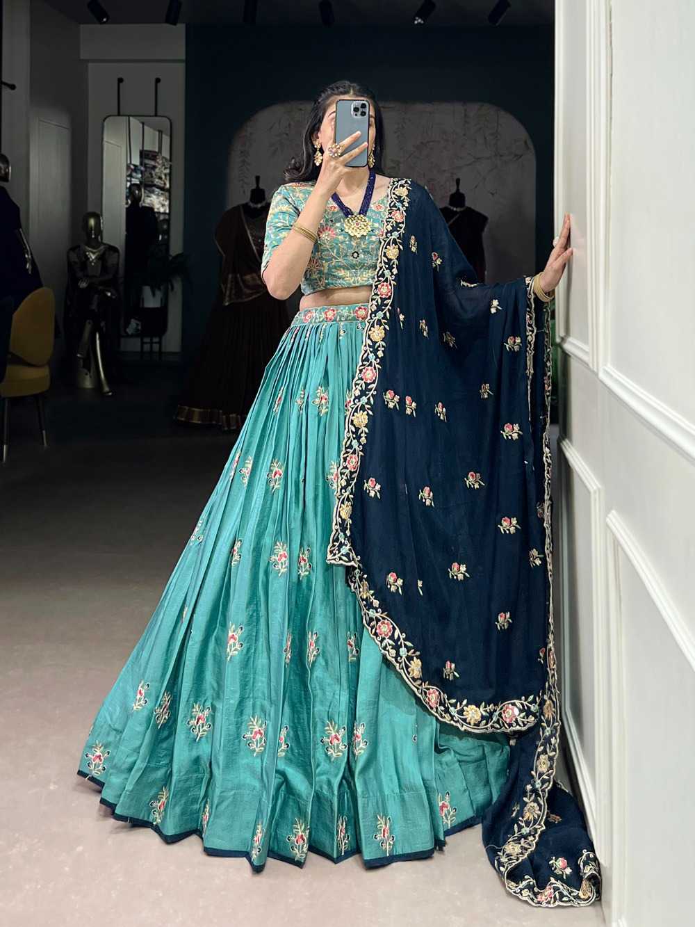 Ynf Slub Silk KESH530 ELEGANCE Lehengas Wholesale Designer Lehenga Traditional Lehenga Silk Lehenga Manufacturer
