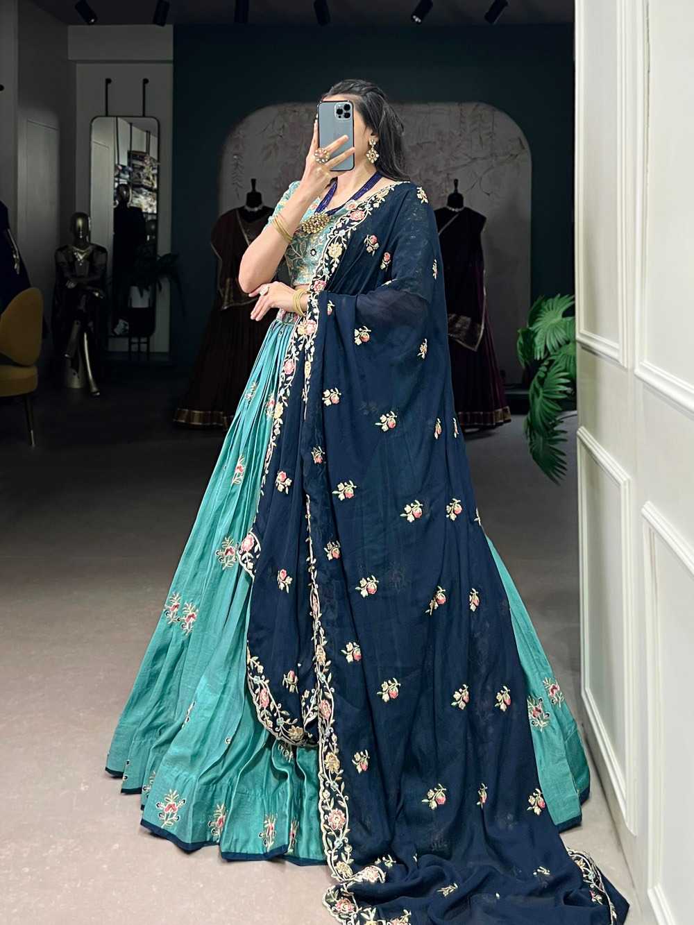 Ynf Slub Silk KESH530 ELEGANCE Lehengas Wholesale Designer Lehenga Traditional Lehenga Silk Lehenga Manufacturer