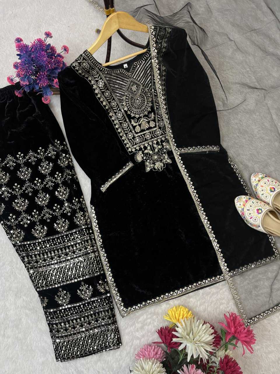 Ynf Velvet RIN212 7034 Suits & Dresses Wholesale Velvet Suits Embroidery Suits Party wear suits Manufacturer
